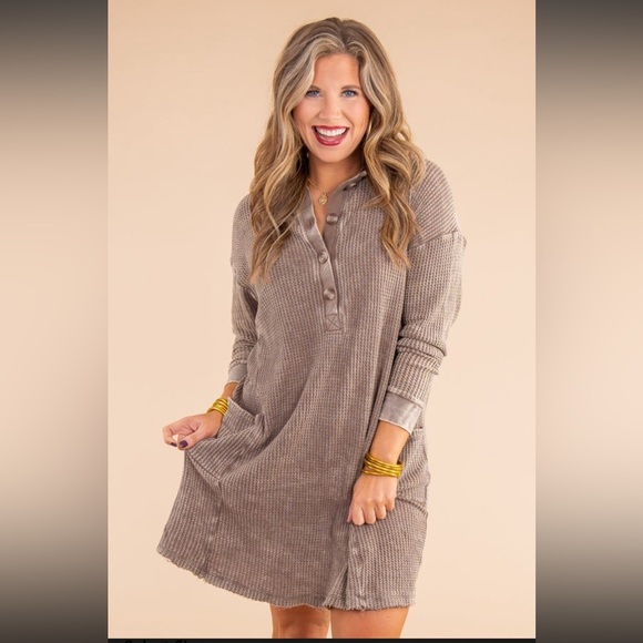 Zenana Vivian Dress w/ Side Pockets - Mocha - L - Picture 2 of 11